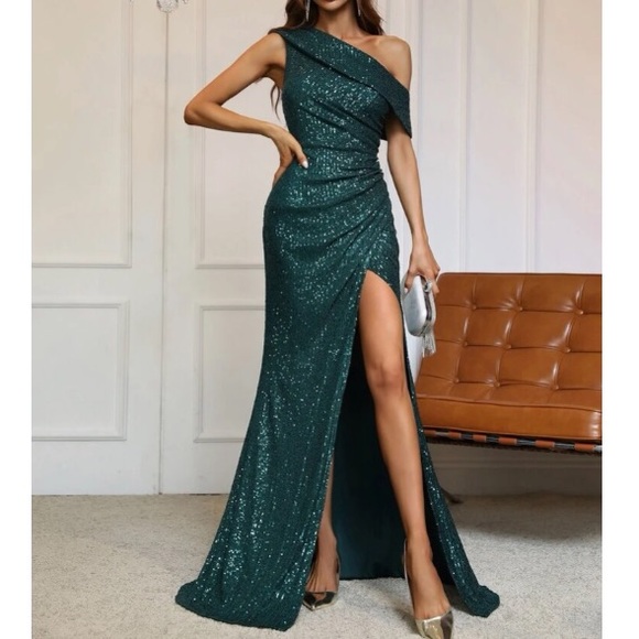 Luxe off shoulder slit thigh party formal holidays Evening sequins dress - Picture 2 of 7